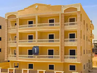 Apartments For sale in Al Hay Al Sades wa Eshroon, 10th of Ramadan, 180 sqm