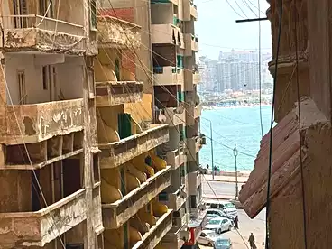 شقق للبيع في شارع قائد اسراب البحار، ميامي، 135 متر