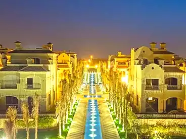 في كمبوند لافيستا سيتى، الحي السكني الرابع - R4، 300 متر
