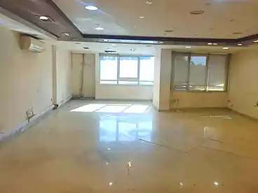 Administrative For rent in Makram Ebeid St., Nasr City, 296 sqm