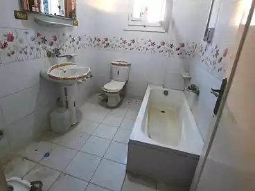Properties For sale in Kasr Al Quiri St, El Hanouvel, 100 sqm