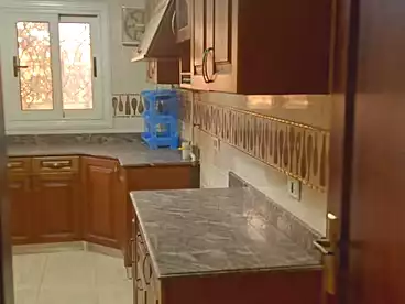 في الياسمين 8، الياسمين، 320 متر