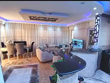 شقق للبيع في طريق الجيش، المندرة، 120 متر