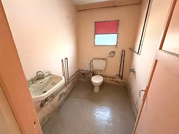 Storage For rent in Neighbourhood 9, 15th of May, 100 sqm