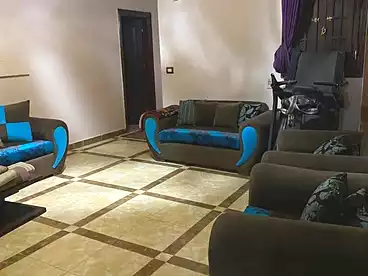 شقق للبيع في الهانوفيل، العجمي، 200 متر
