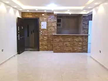 شقق للبيع في شارع كورنيش النيل، حدائق حلوان، 125 متر