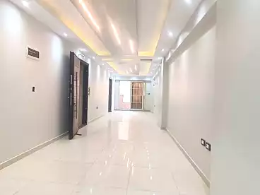شقق للبيع في شارع محمود العيسوي، ميامي، 150 متر
