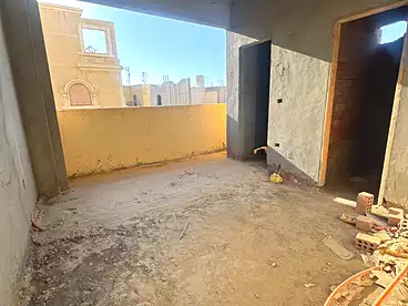 For sale in Mirage Mall, Compounds in New Cairo, 235 sqm