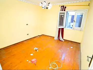 شقق للإيجار في محرم بك، الاسكندرية، 130 متر