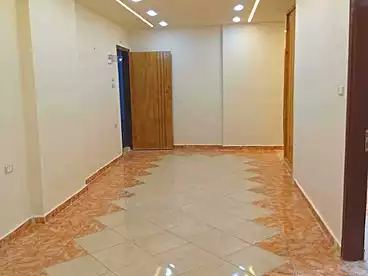 شقق للبيع في شارع النقراشي، البيطاش، 100 متر