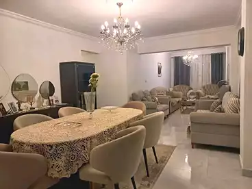 شقق للبيع في شارع أحمد عصمت، عين شمس، 90 متر