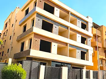 Residential For sale in American University Housing District, New Cairo - 5th Settlement, 260 sqm