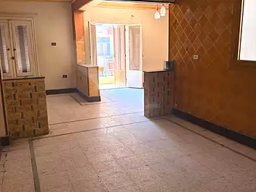 Apartments For sale in Shoubra, Greater Cairo, 135 sqm