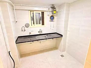 Apartments For sale in Iskandar Ibrahim St., Miami, 130 sqm