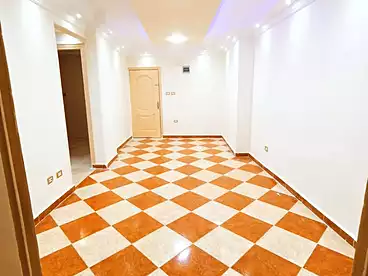 Apartments For sale in Mahmoud El-Isawy St., Miami, 135 sqm