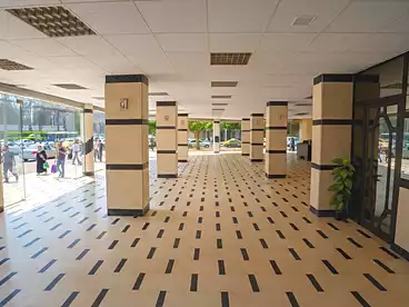 محلات للبيع في شارع الحجاز، ميدان الحجاز، 340 متر