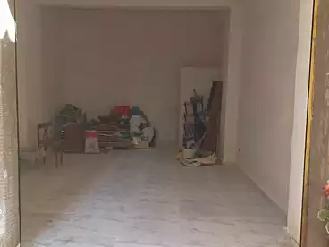 تجاري للبيع في المندرة قبلي، المندرة، 30 متر