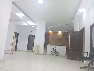 Apartments For rent in Street 1, First Neighborhood, 250 sqm
