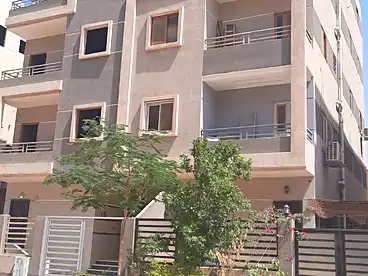 Private للبيع في المنطقة السياحية ب، حدائق أكتوبر، 135 متر
