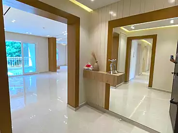 Apartments For sale in 13th St., First Zone Buildings, 175 sqm