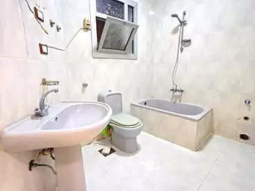 Apartments For sale in Shatee El Nakheel, Al Agamy, 100 sqm