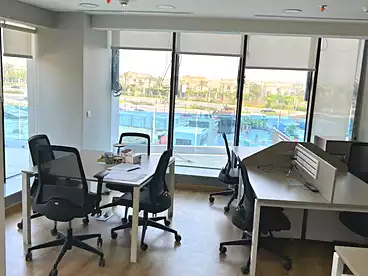 مكاتب للإيجار في شارع التسعين الجنوبي، شارع التسعين، 82 متر