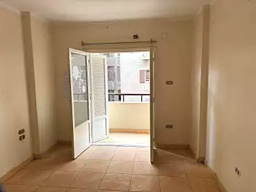 عقارات للبيع في شارع نصر الدين، الهرم، 90 متر