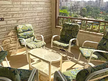 شقق للإيجار في شارع أحمد فخري، مدينة نصر، 300 متر