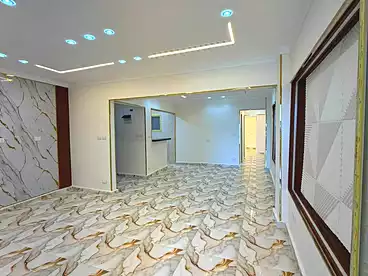 عقارات للبيع في شارع طريق الجيش، ميامي، 100 متر