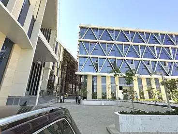 مكاتب للإيجار في متفرع من التسعين، شارع التسعين، 66 متر