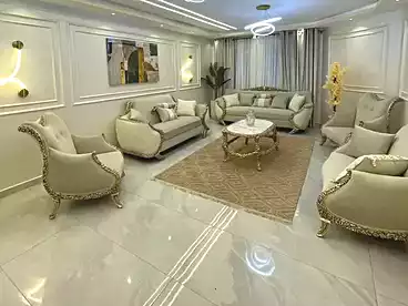 شقق للبيع في شارع حلمي عبد العاطي، المنطقة الثامنة، 220 متر