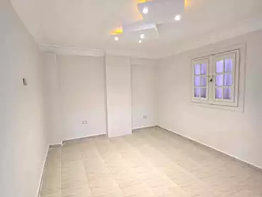 شقق للبيع في شارع الحي، البيطاش، 90 متر