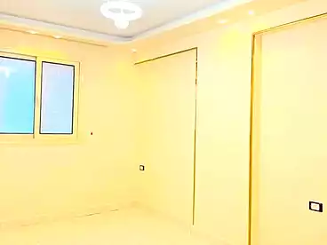 شقق للبيع في شارع فيليب حنا، النعام، 120 متر