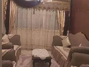 شقق للبيع في شارع عمرو بن العاص، الهانوفيل، 100 متر