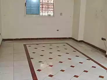 شقق للإيجار في شارع رايل، منشية عين حلوان، 100 متر