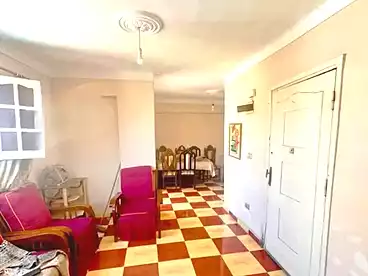 Apartments For sale in Gamal Abdel Nasser St., Miami, 110 sqm