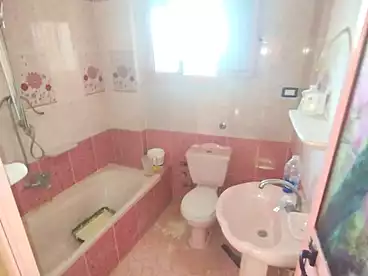 Apartments For sale in El-Madina El-Monawwara St, El Hanouvel, 130 sqm