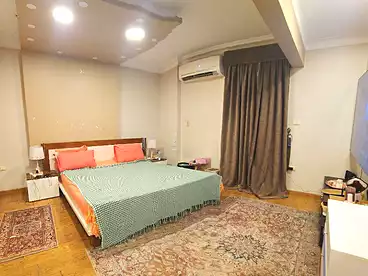 شقق للبيع في شارع طه حسين، النزهة، 335 متر