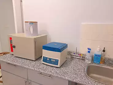Medical For sale in Southern 90th St., 90th Street, 1100 sqm