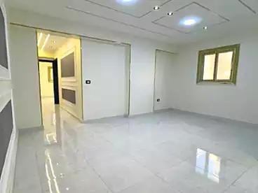 شقق للبيع في شارع محمود العيسوي، ميامي، 140 متر