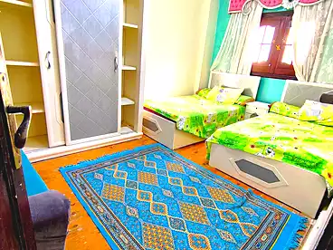 شقق للبيع في المندرة بحري، المندرة، 100 متر
