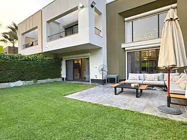 Villas For rent in Westown Compound - Sodic, Compounds in Sheikh Zayed, 320 sqm
