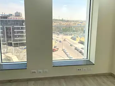 مكاتب للإيجار في تريفيوم سكوير مول - إنماء، كمبوند بالتجمع الخامس، 104 متر