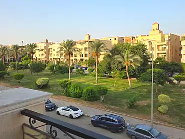 سكني للبيع في شارع صلاح سالم، البنفسج 9، 225 متر