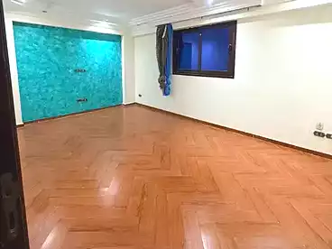 عقارات للبيع في شارع حسني مبارك، زهراء مدينة نصر، 180 متر