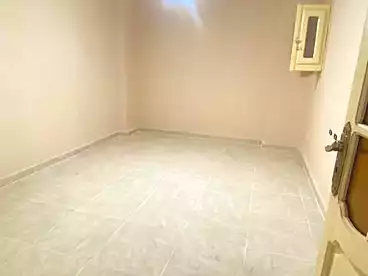 Apartments For sale in Ibrahim El Aowam St., Al Agamy, 90 sqm