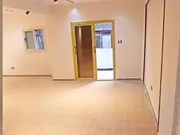 شقق للبيع في شارع الطيار، البيطاش، 120 متر