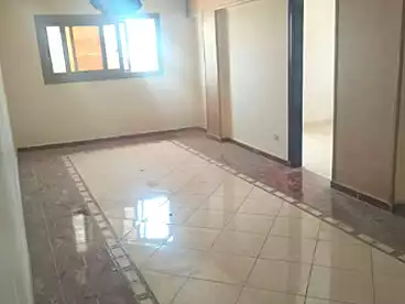 شقق للبيع في شارع مسجد الصالحين، البيطاش، 110 متر