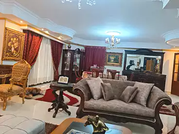 شقق للبيع في شارع سمير عبد الرؤوف، المنطقة الثامنة، 220 متر