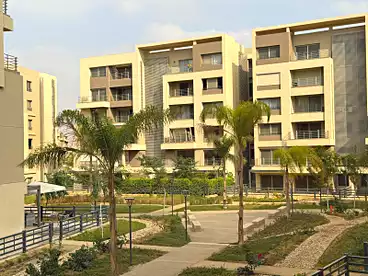 Apartments For sale in Capital Gardens Compound - Palm Hills, Compounds in New Cairo, 165 sqm